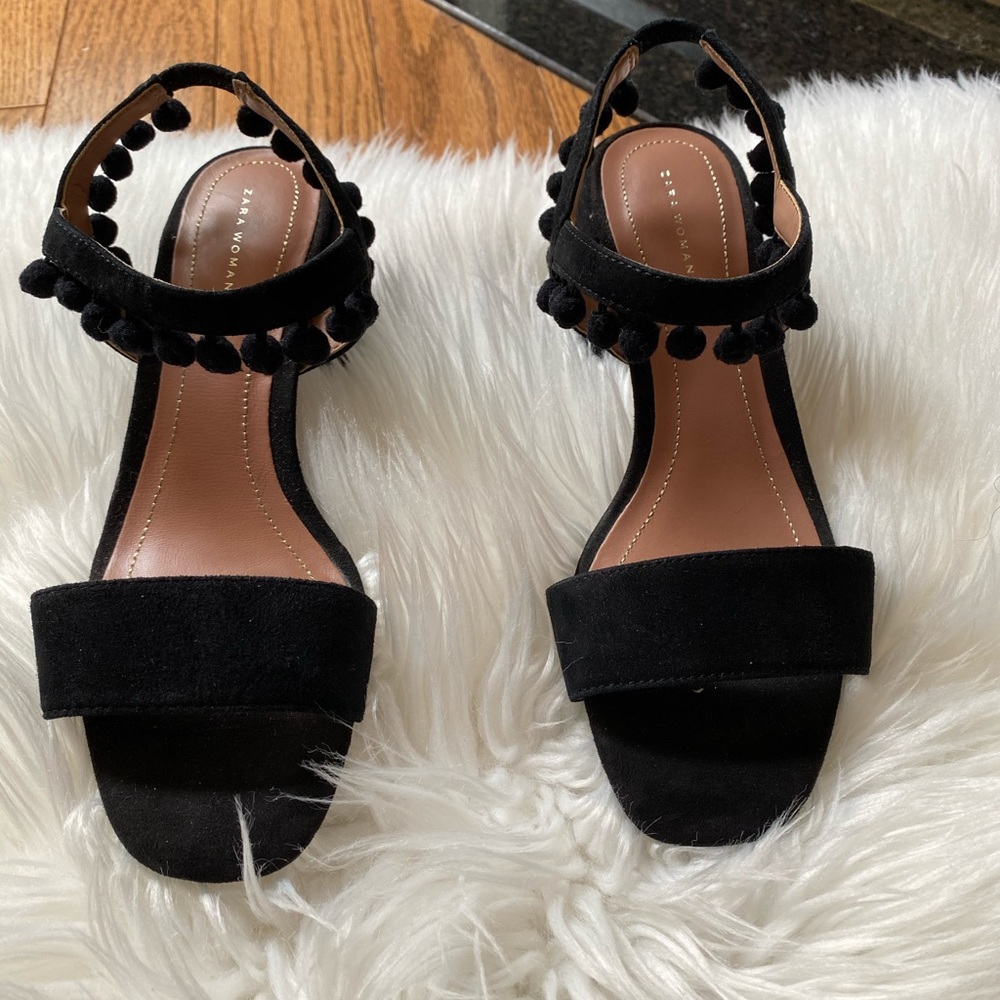 Cutie little Black Shoe From Zara Woman